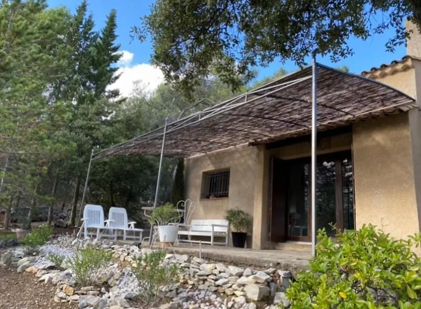 Villa au bord du Lac d'Esparron-de-Verdon France